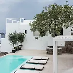 Numi Suites